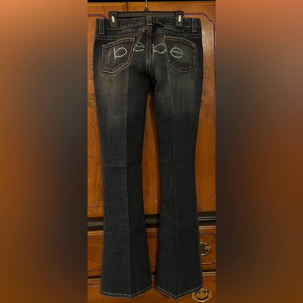 Classic Bebe Kayla rhinestone logo jeans size 30!!! EUC!!! 🔥